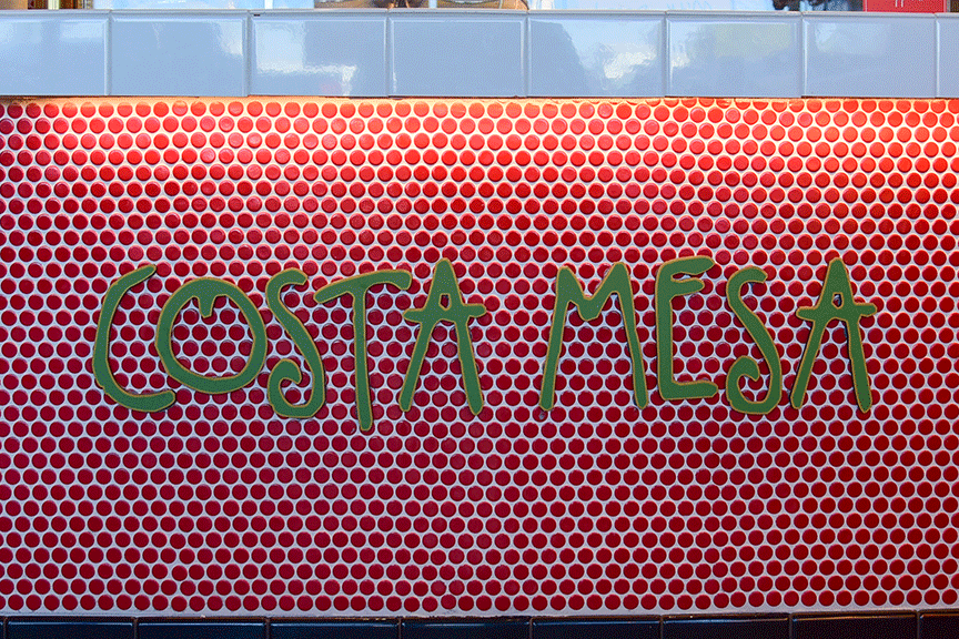 Mr-Moto-Pizza-Costa-Mesa-sign-1