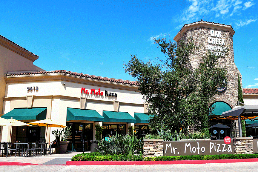 Mr-Moto-Pizza-Oak-Creek-Front-1